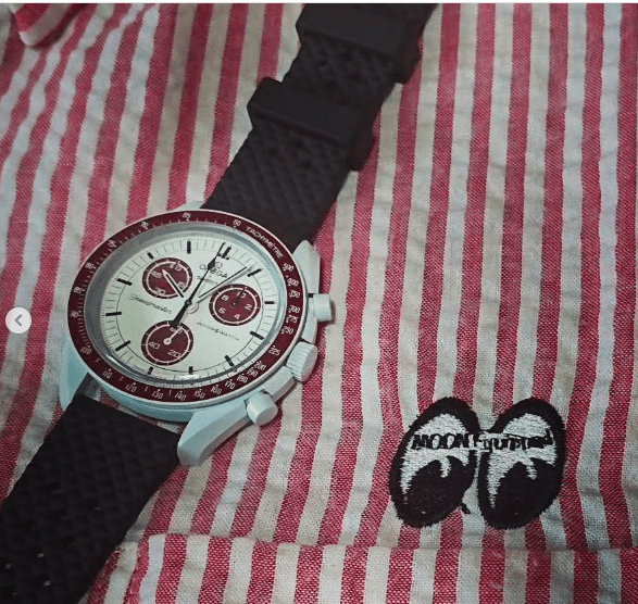 time+ FKM Rubber Tropical Quick Release Watch Strap Black on OMEGA - time+