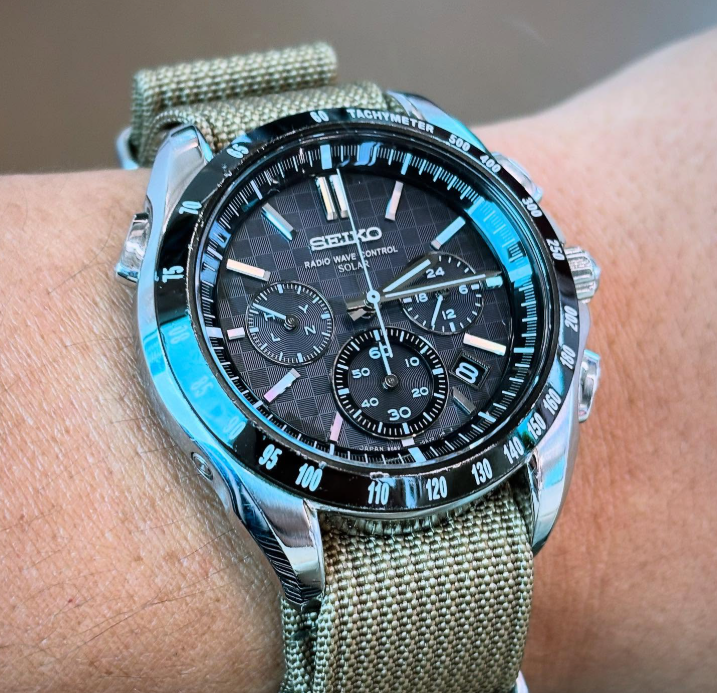 time+ Ribbed Nylon Military Watch Strap Light Grey on SEIKO BRIGHTZ