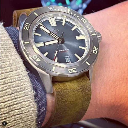 time+ 3-ring Distressed Leather Military Watch Strap Vintage Brown on ZELOS watches - time+