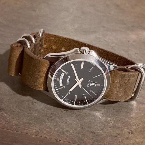 time+ 5-ring Distressed Leather Military Watch Strap Vintage Brown on CASIO Mtp 1370 - time+