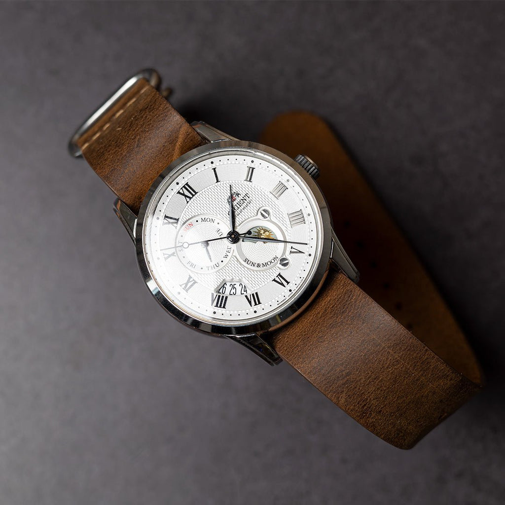 time+ 3 - ring Distressed Leather Military Watch Strap Vintage Brown