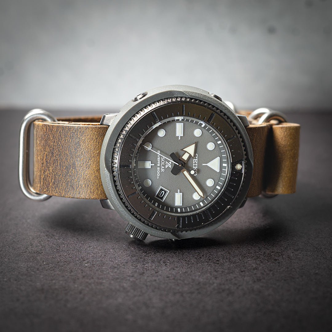 time+ 5 - ring Distressed Leather Military Watch Strap Vintage Brown 