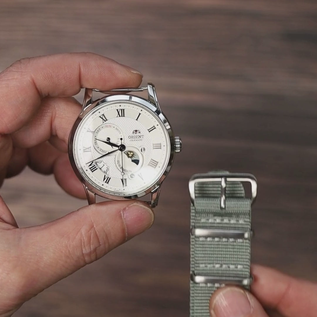 Install time+ Ballistic Nylon Military Watch Strap Light Grey