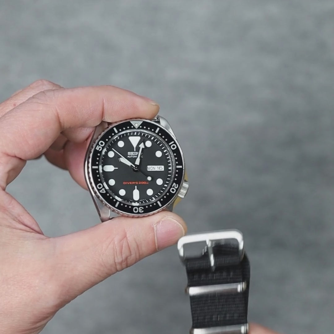 Install time+ Ballistic Nylon Military Watch Strap Black - Brushed