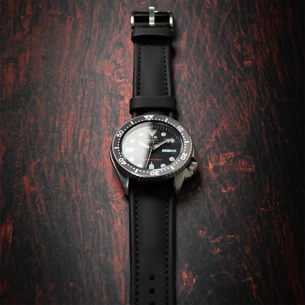 time+ Sailcloth Quick Release Watch Strap Black & Black on SEIKO SKX007