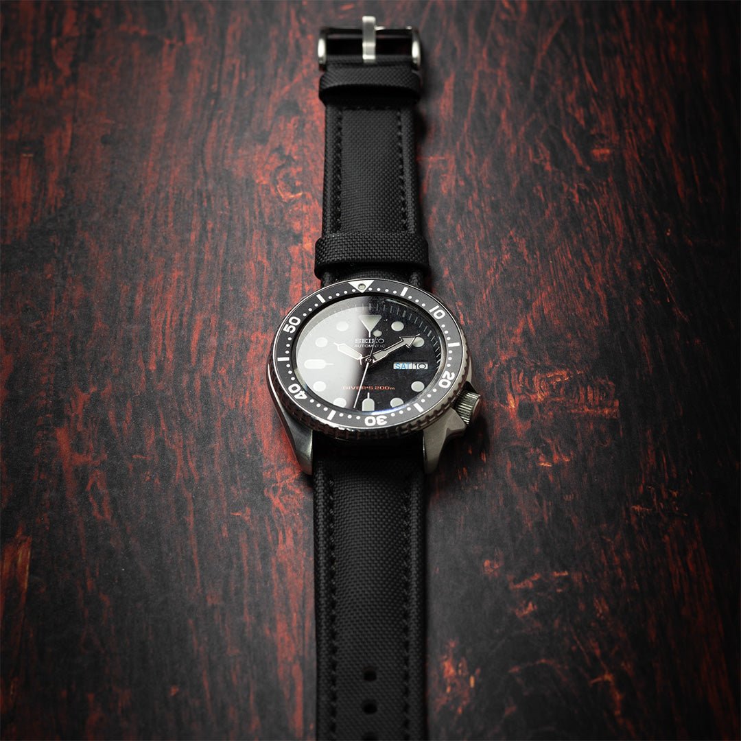 time+ Sailcloth Quick Release Watch Strap Black & Black on SEIKO SKX007